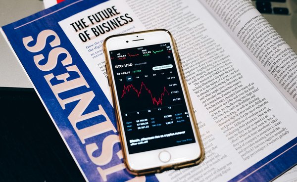 Pionnières de la Vitesse : L'Impact des Femmes dans l'Industrie des Jeux de Course